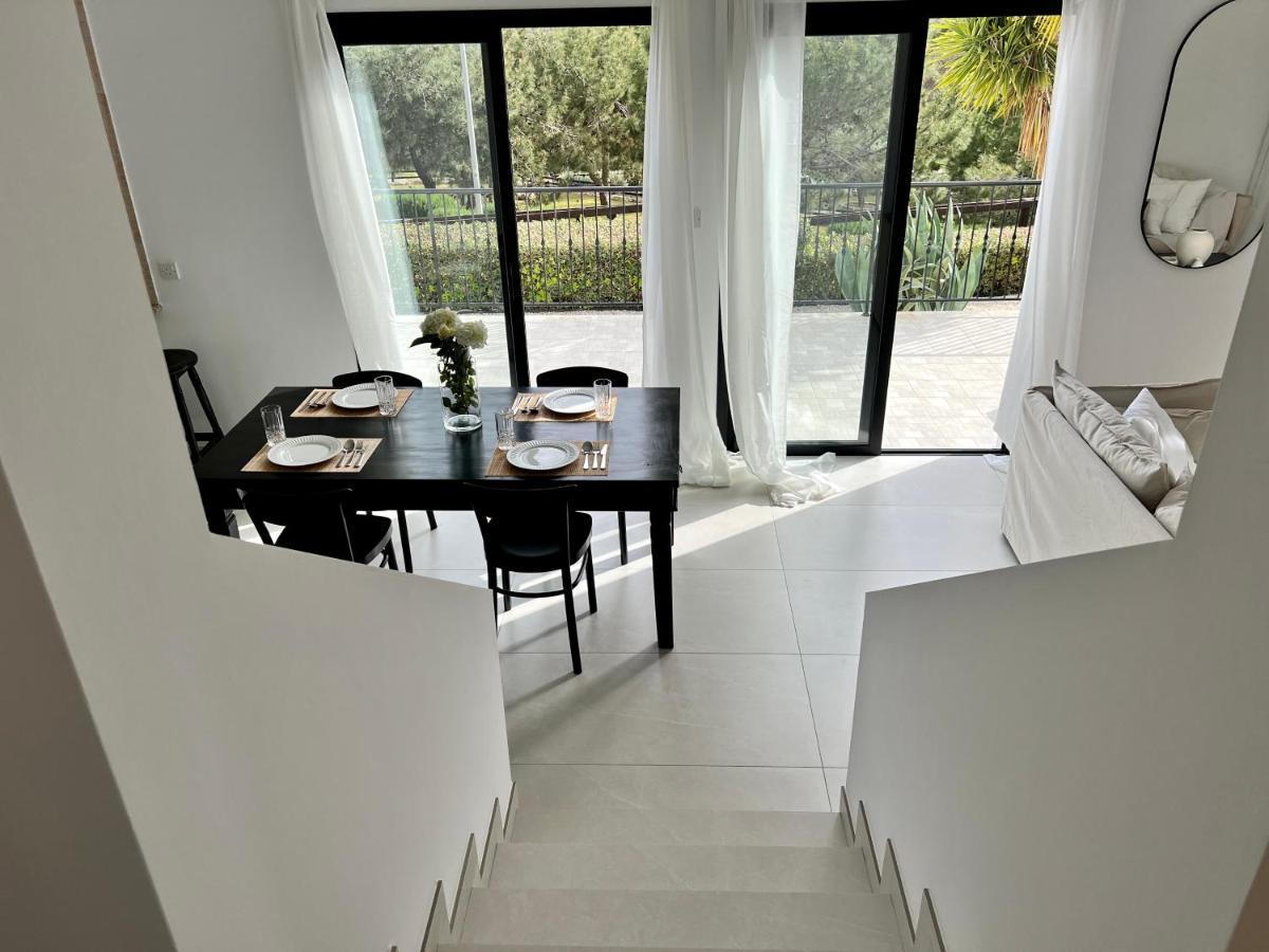 Zeus Holiday Home Pissouri Bagian luar foto